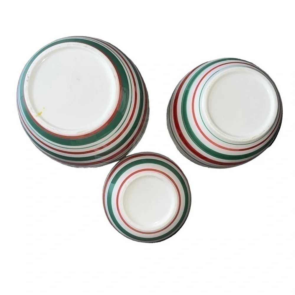 3pc Candy Cane Ceramic small nested mixing bowls Christmas/Holidays Wint…